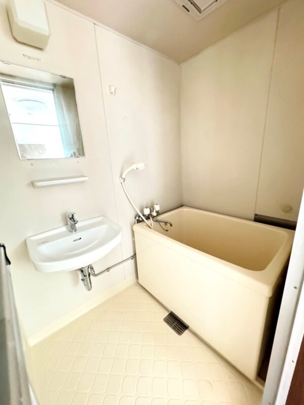 バス／シャワールーム等