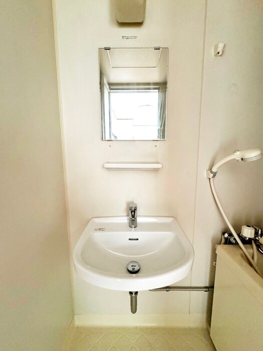 物件内観写真13　(洗面)