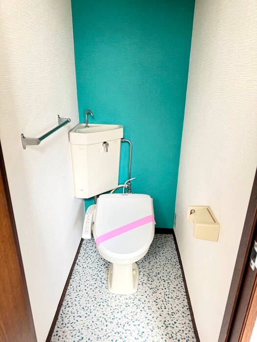物件内観写真17　(トイレ)