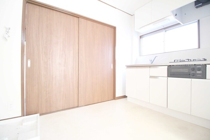 物件内観写真19　(居室)