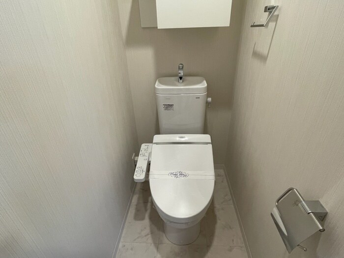 物件内観写真15　(トイレ)