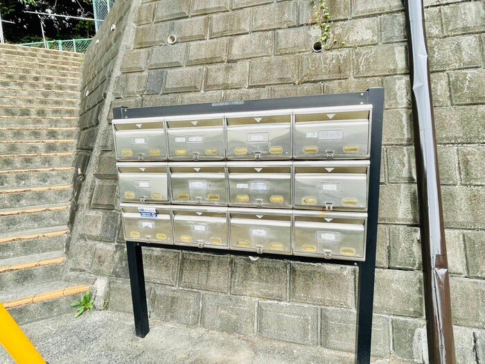 物件外観写真4　(建物設備)