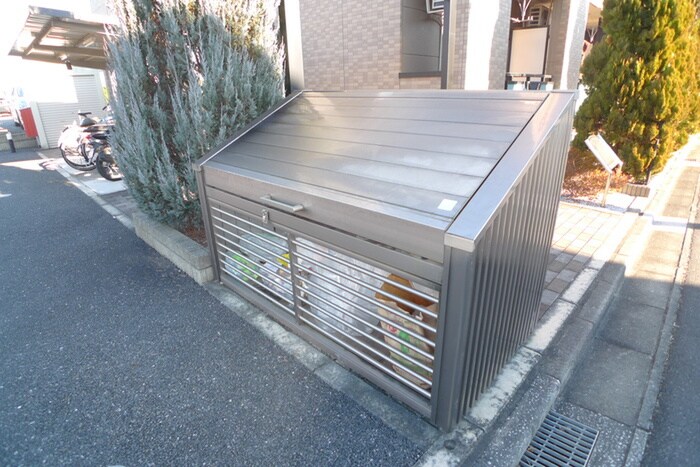 物件外観写真4　(建物設備)