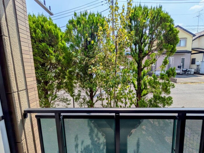 物件内観写真14　(室内からの展望)