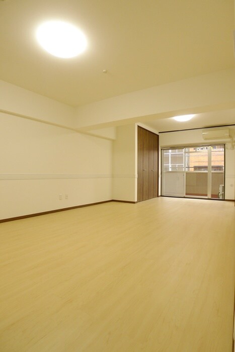 物件内観写真6　(居室)