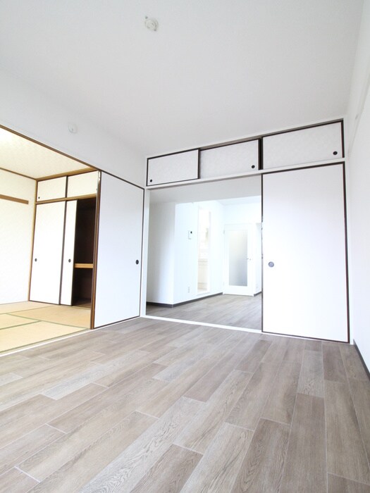 物件内観写真7　(居室)