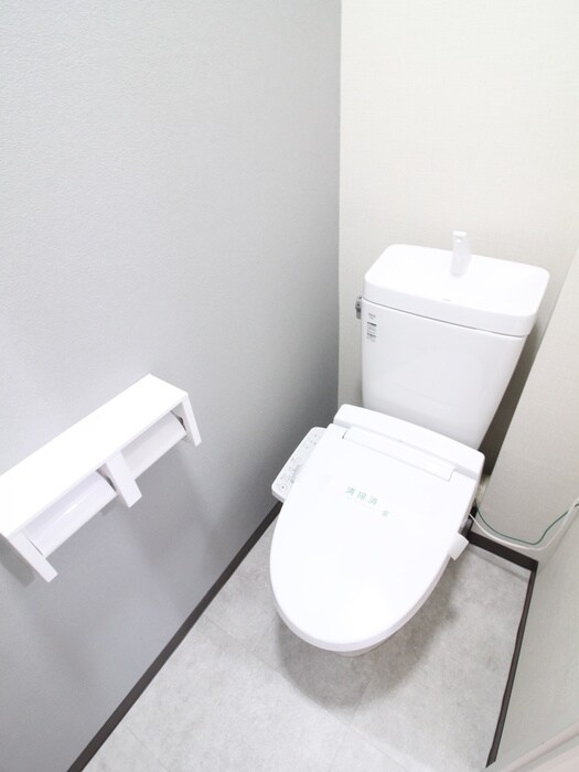 物件内観写真11　(トイレ)