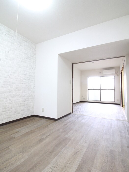 物件内観写真22　(居室)