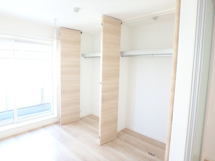 物件内観写真9　(収納)