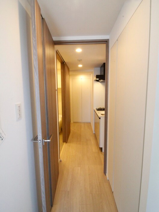 物件内観写真19　(廊下)