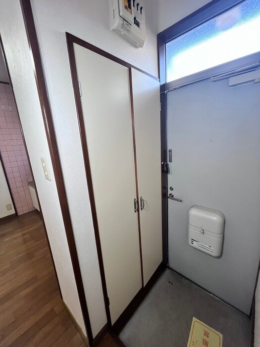 物件内観写真16　(靴箱)