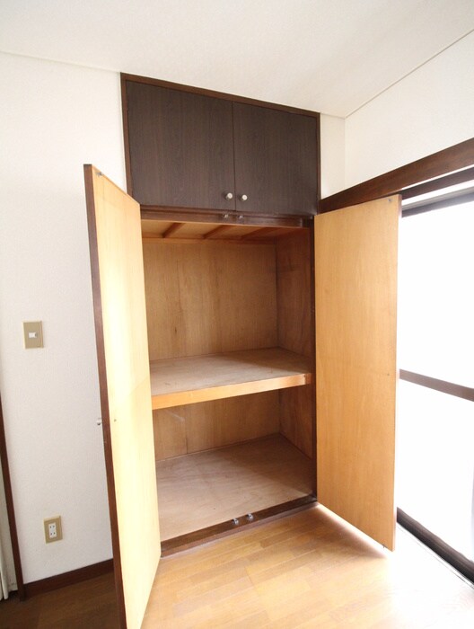 物件内観写真9　(収納)