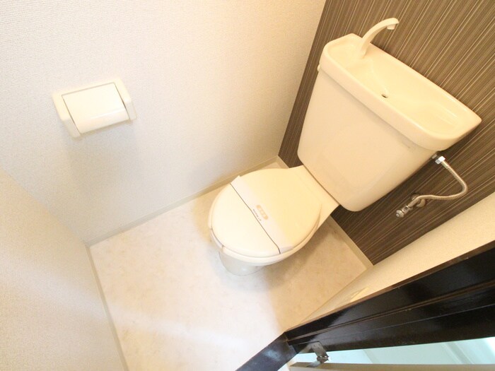 物件内観写真12　(トイレ)