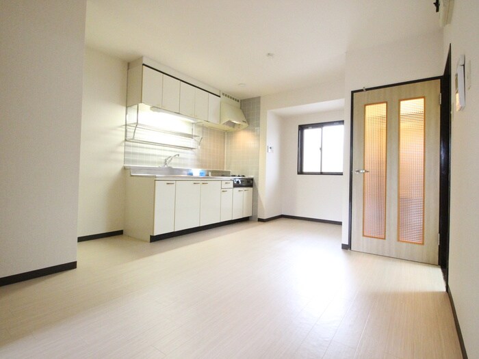 物件内観写真17　(居室)