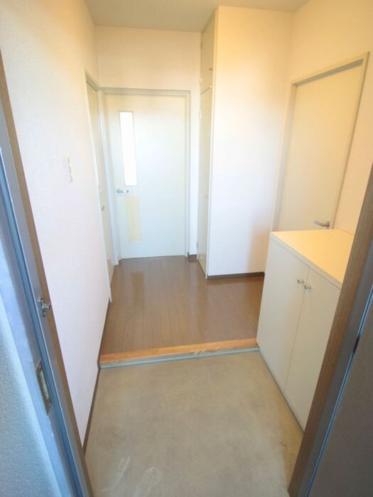 物件内観写真20　(廊下)