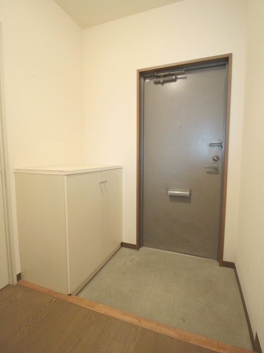 物件内観写真21　(靴箱)