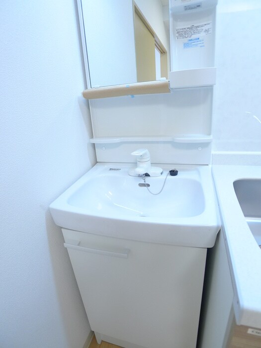 物件内観写真7　(洗面)