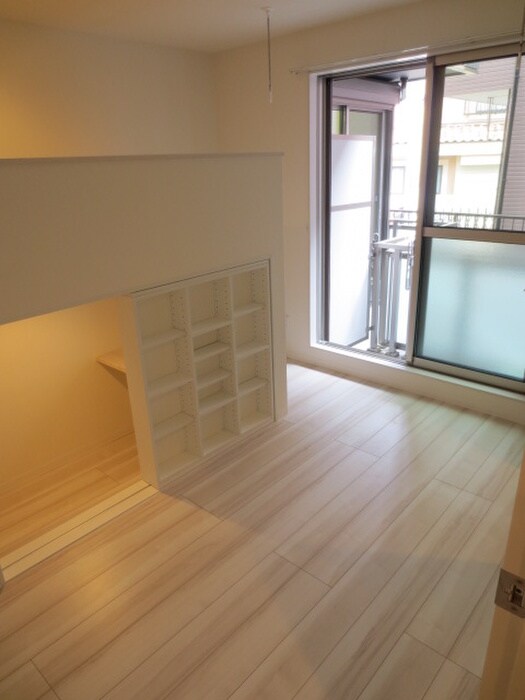 物件内観写真8　(居室)