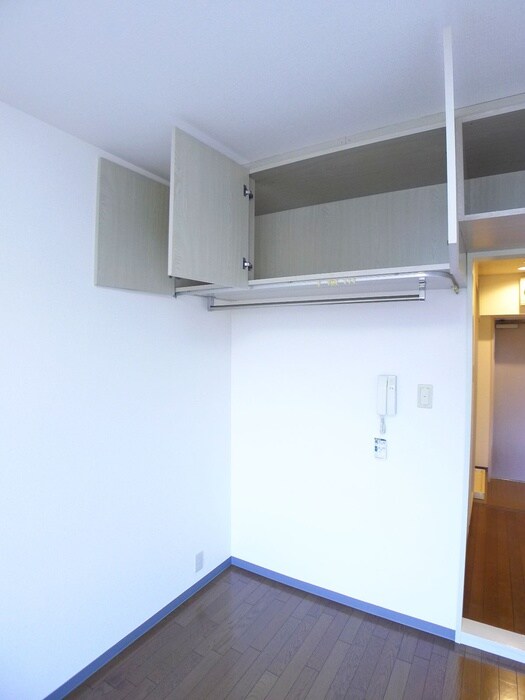 物件内観写真16　(収納)