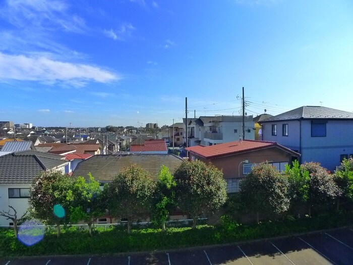 物件内観写真22　(室内からの展望)