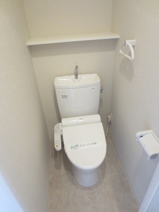 物件内観写真14　(トイレ)