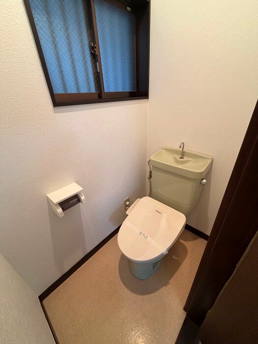 物件内観写真13　(トイレ)