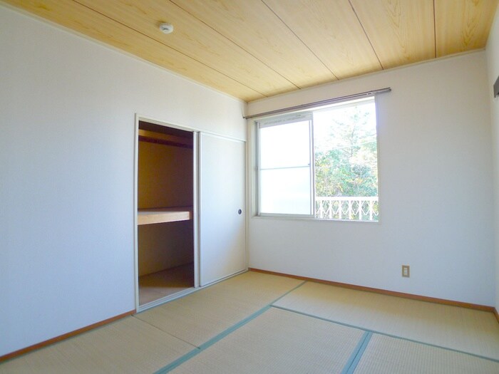 物件内観写真10　(居室)