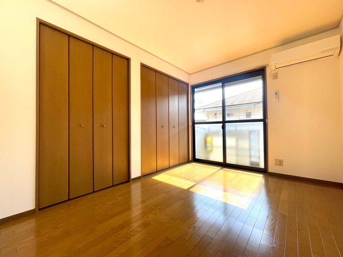 物件内観写真9　(居室)