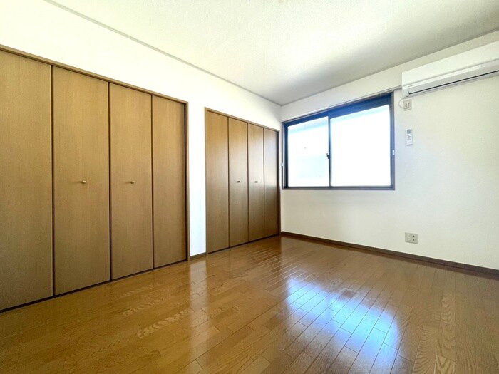 物件内観写真10　(居室)