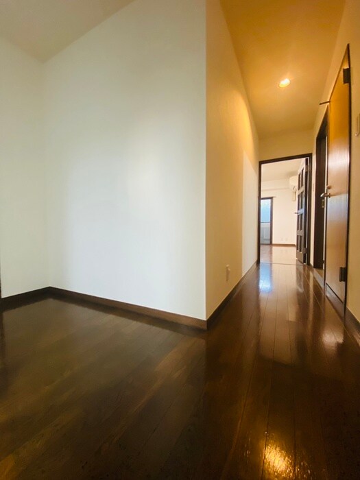 物件内観写真19　(廊下)