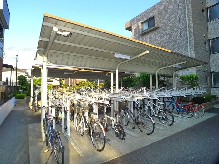 物件外観写真5　(駐輪場)