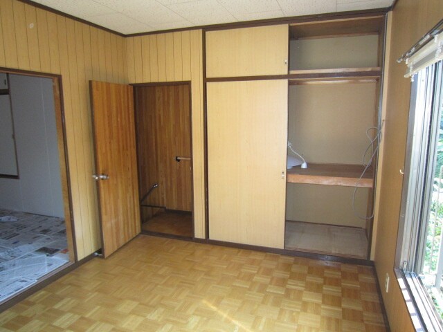 物件内観写真6　(収納)