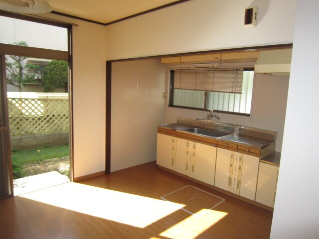 物件内観写真8　(キッチン)