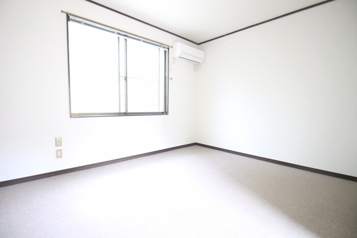 物件内観写真14　(居室)