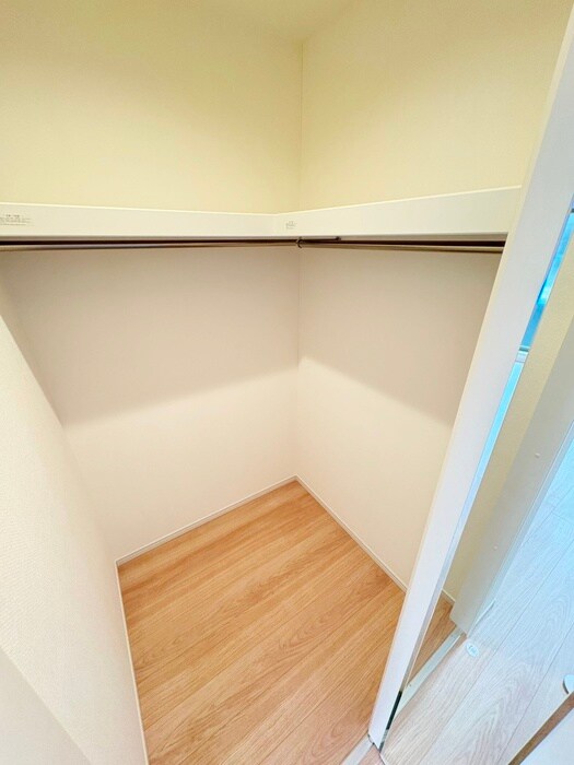 物件内観写真13　(収納)