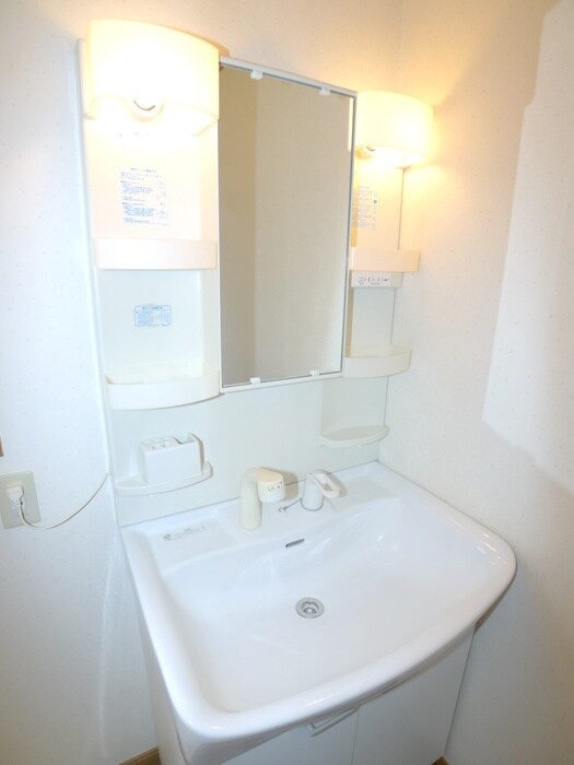 物件内観写真8　(洗面)