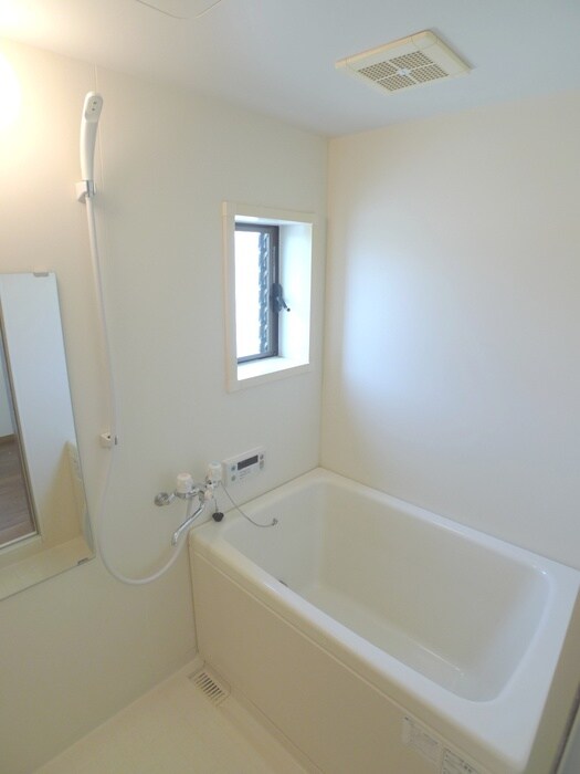 物件内観写真9　(バス／シャワールーム等)