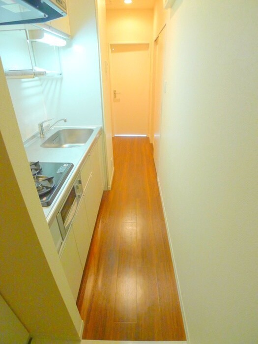 物件内観写真6　(玄関)