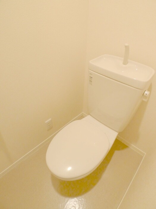 物件内観写真9　(トイレ)