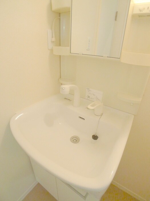 物件内観写真10　(洗面)