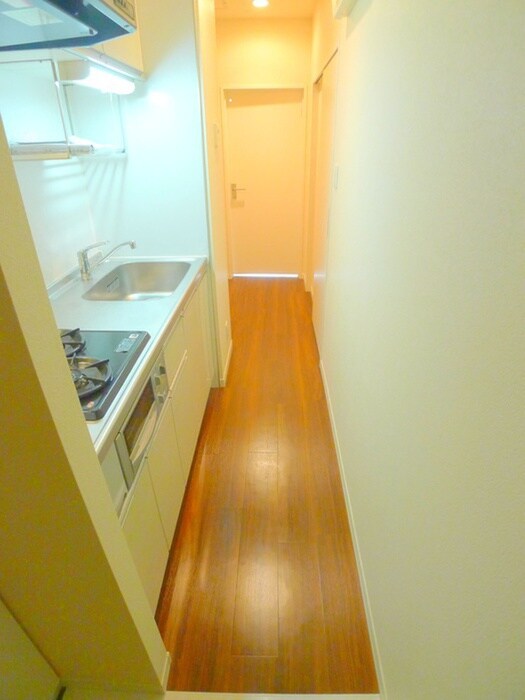 物件内観写真12　(玄関)