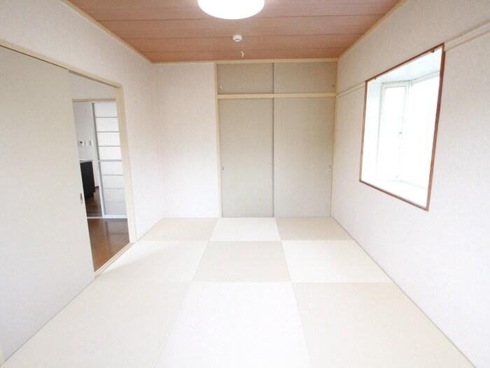 物件内観写真5　(居室)