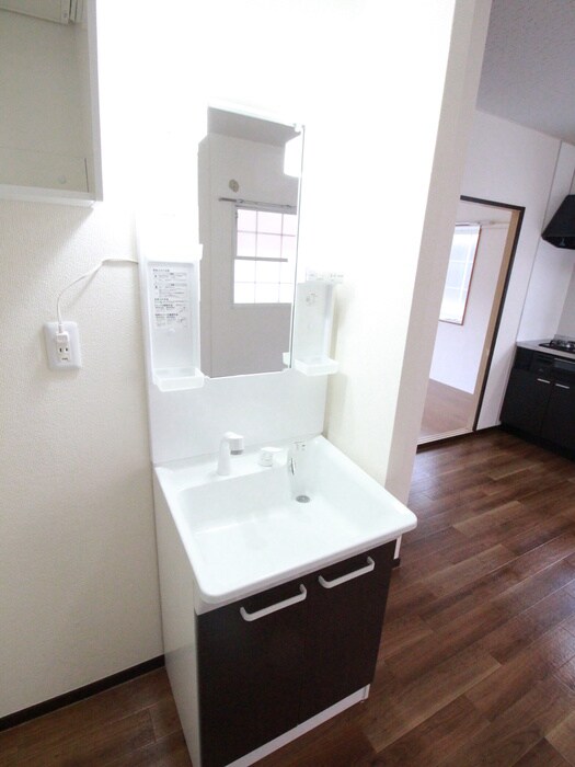 物件内観写真13　(洗面)