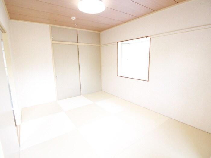 物件内観写真18　(居室)