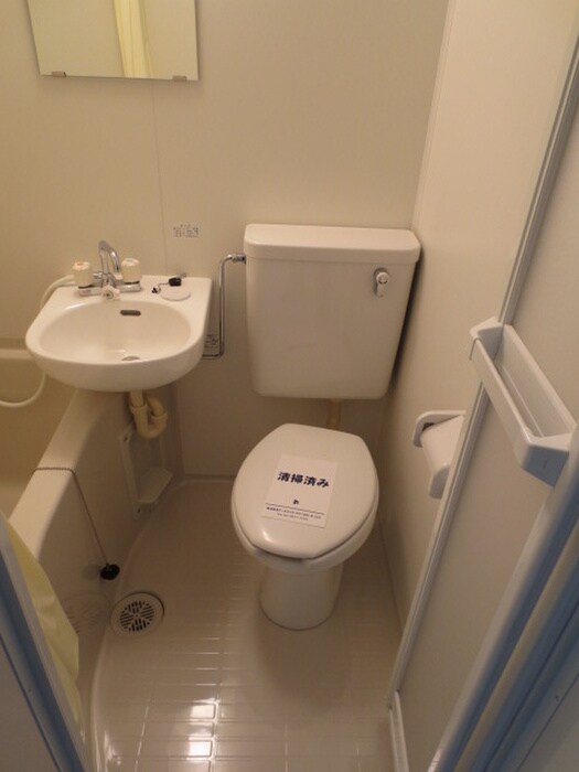 物件内観写真11　(トイレ)