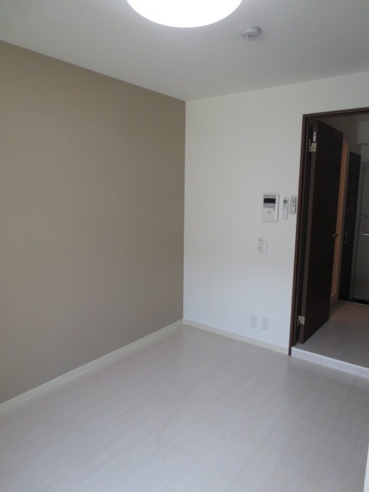 物件内観写真13　(居室)