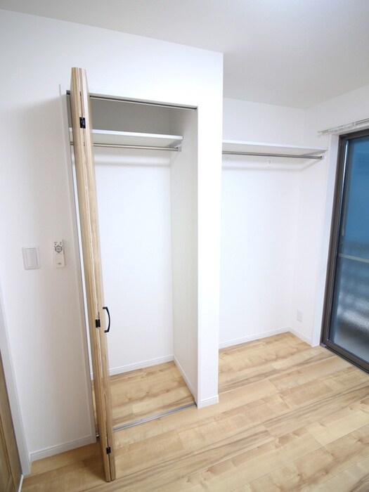 物件内観写真8　(収納)