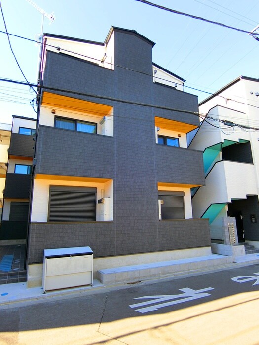 物件外観写真1　(外観写真)