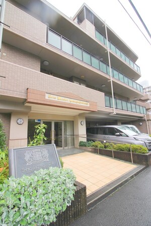 ﾗｲｵﾝｽﾞﾏﾝｼｮﾝ川口南(303)外観写真