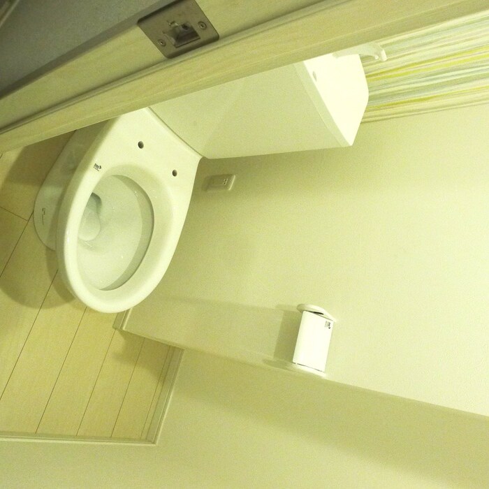 物件内観写真14　(トイレ)
